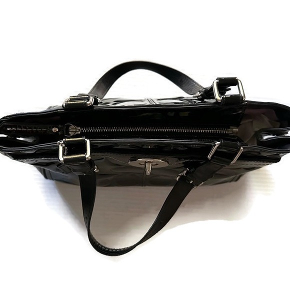 COACH Hamptons Patent Leather Embossed Medium Carryall F14413 - Picture 4 of 7